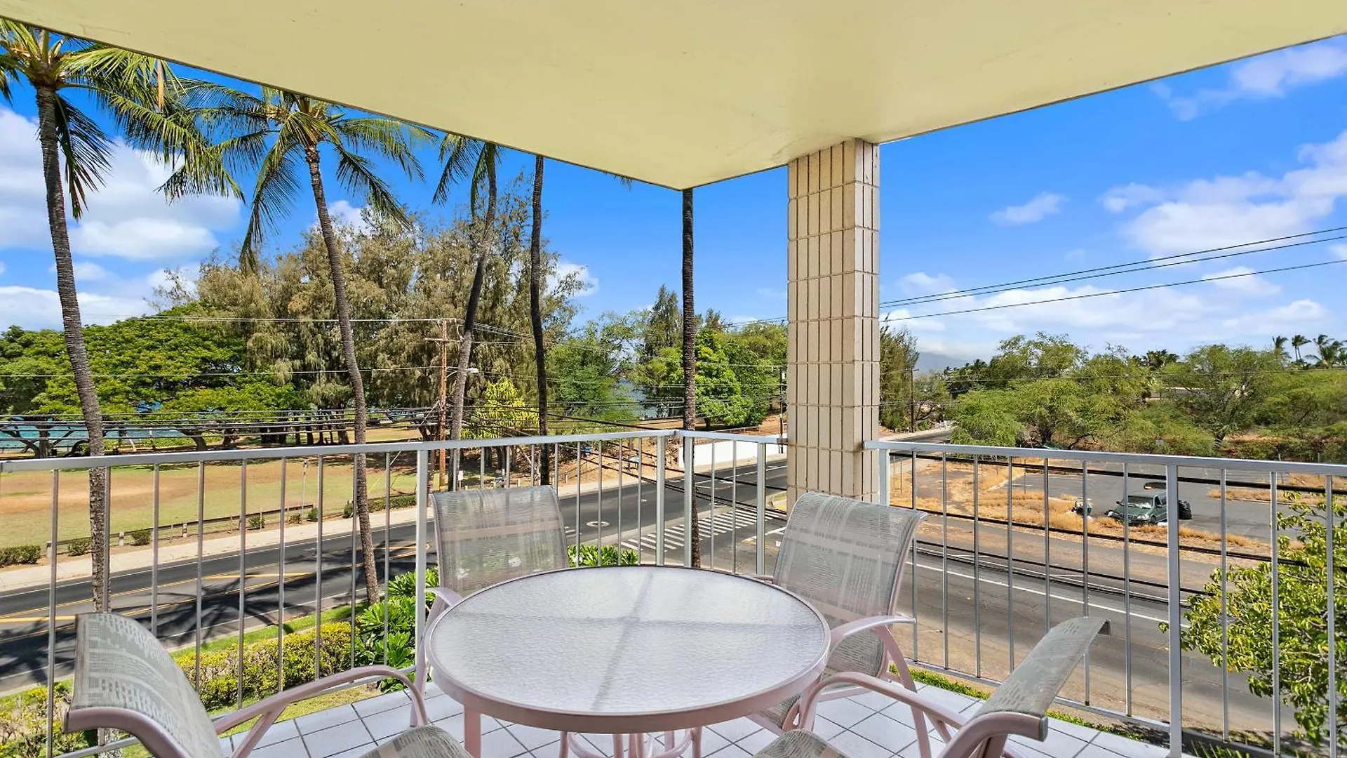 Haleakala Shores A-301, Panoramic Views, Split Ac