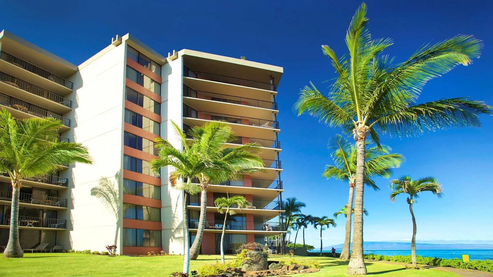 Aston Kaanapali Shores Апарт-отель Лахайна