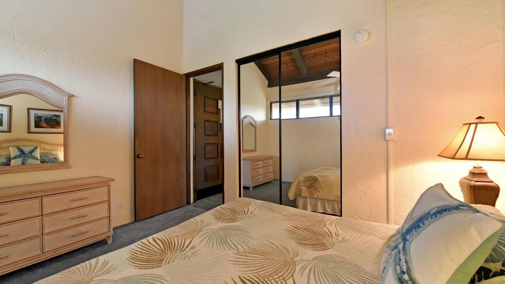 Papakea Unit D402 Kahana