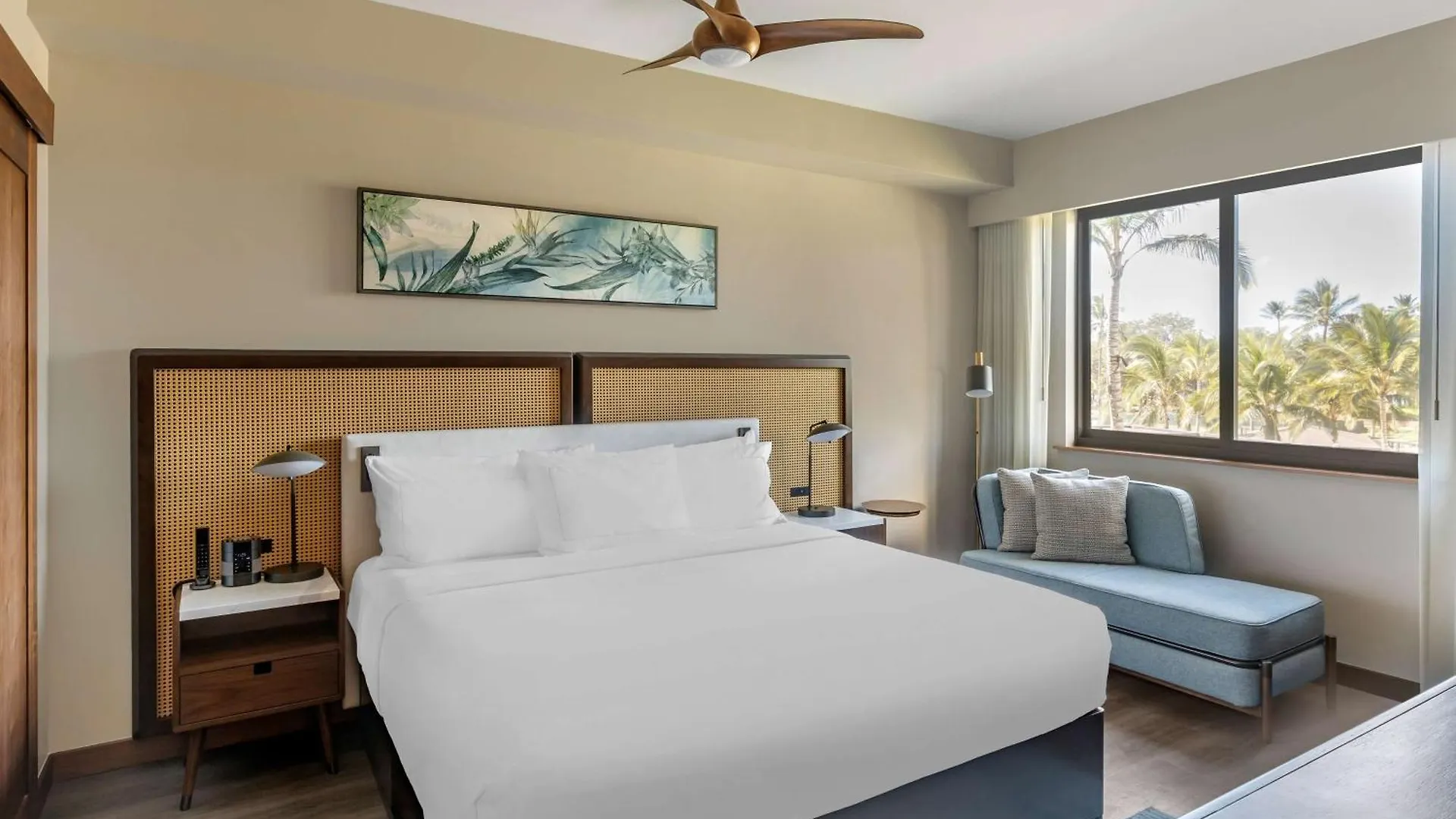 Hilton Grand Vacations Club Maui Bay Hotel Kihei