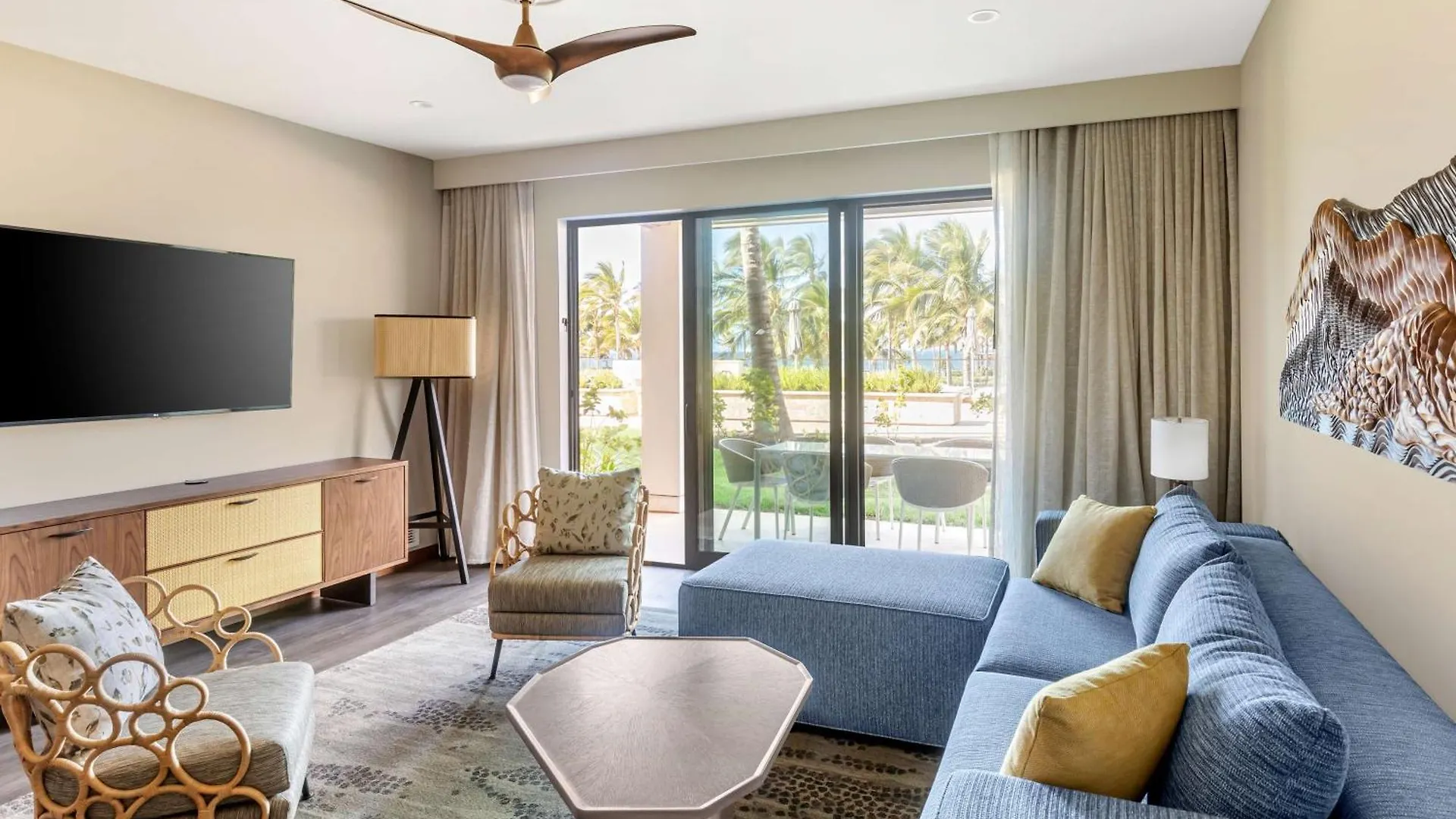 Hilton Grand Vacations Club Maui Bay Hotel