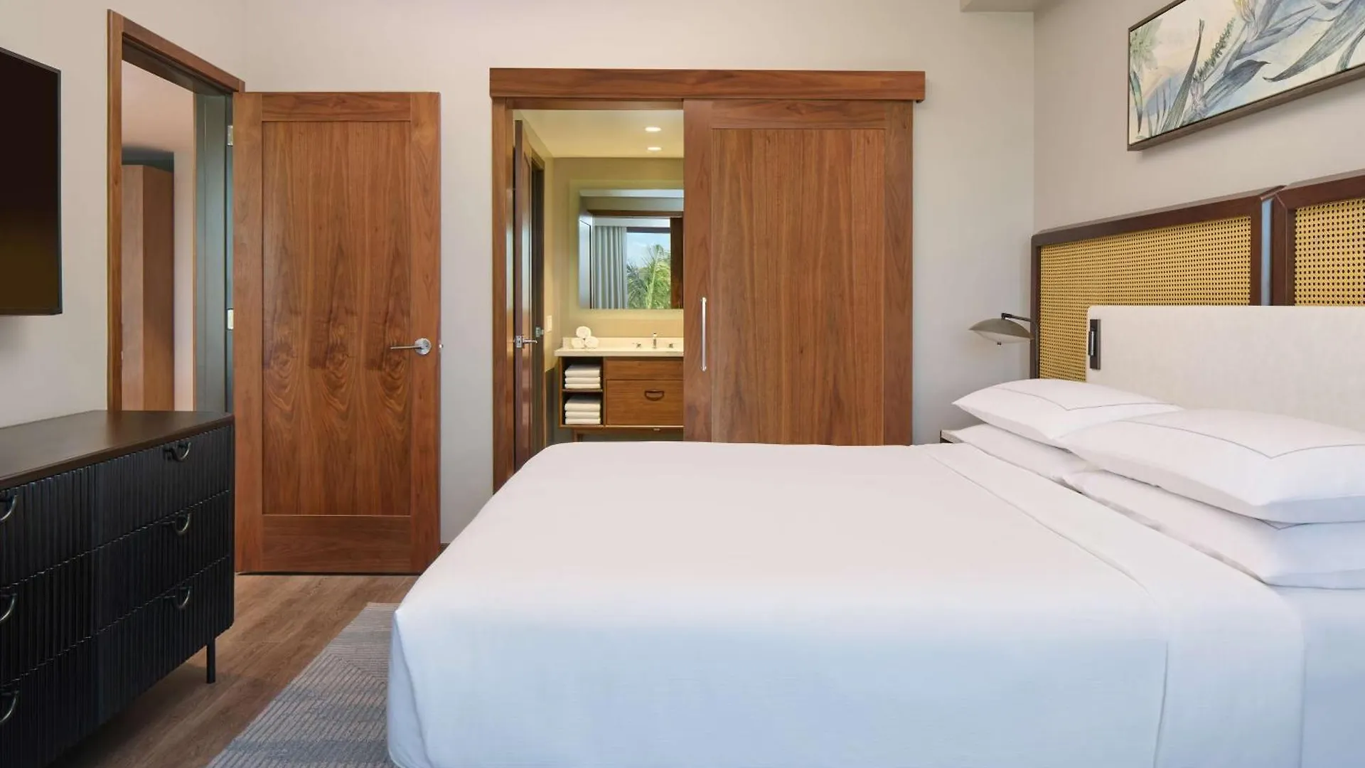 Hilton Grand Vacations Club Maui Bay Hotel