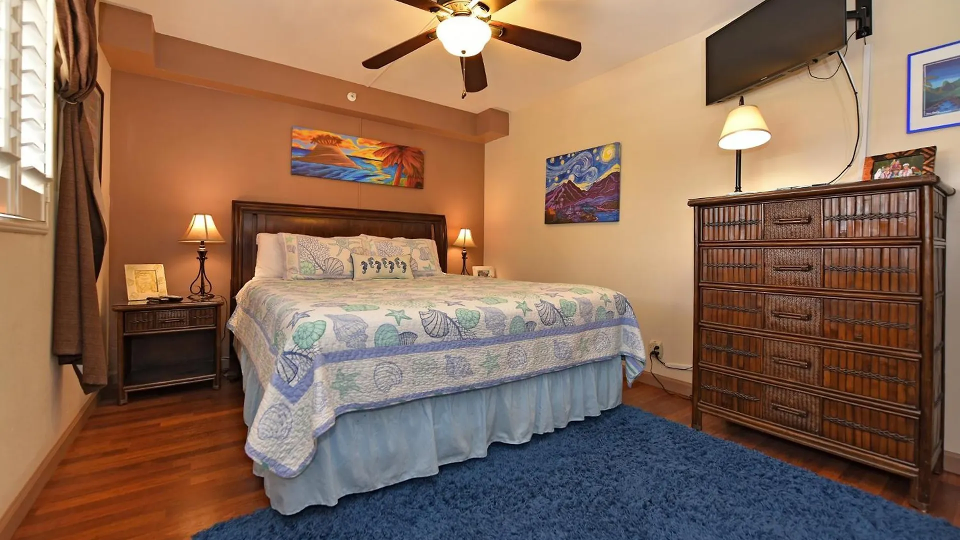 Valley Isle 302