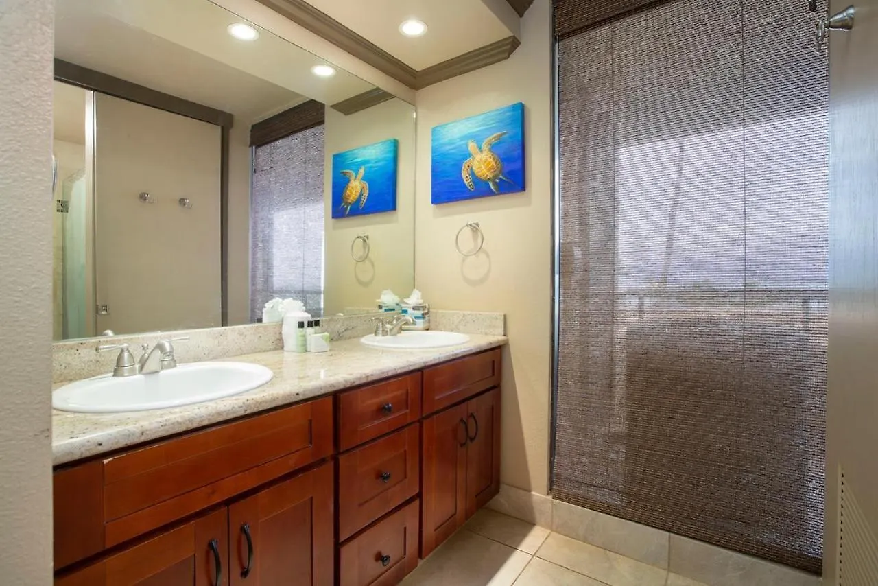 Oceanfront Corner Unit W/ Ac! Sk215- Sullivan Holiday home Kahana