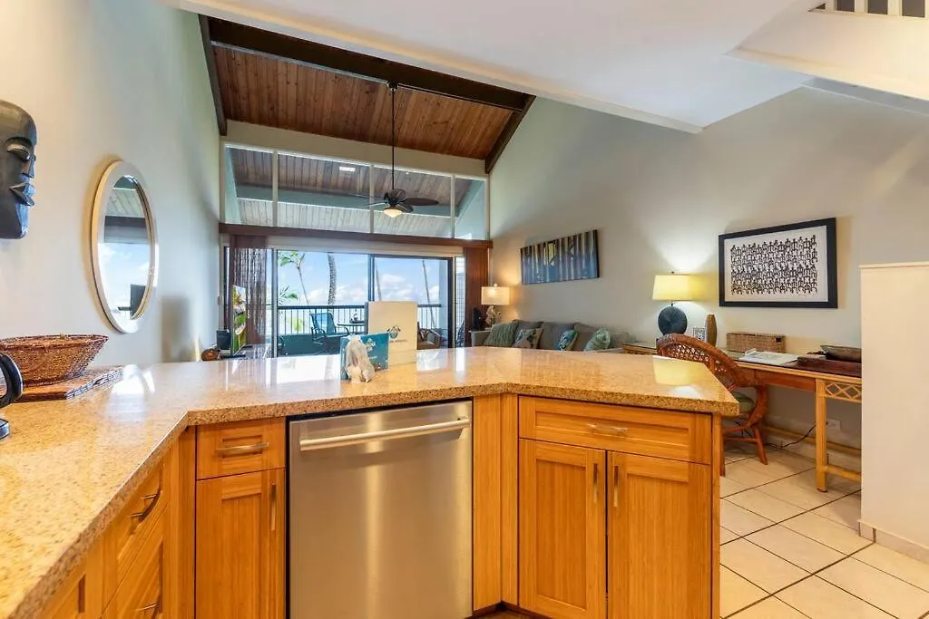 Apartamento Hale Mahina B403- Beautiful 2 Bedroom Oceanfront Condo, Private Beach, Farmers Market, And *