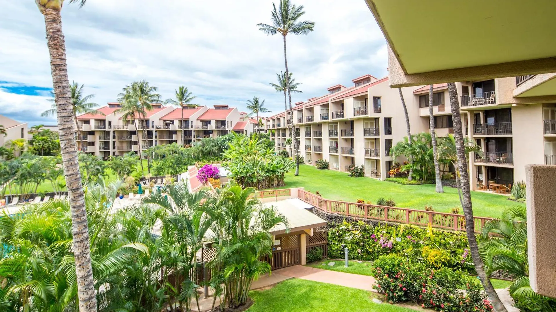 Castle Kama'ole Sands