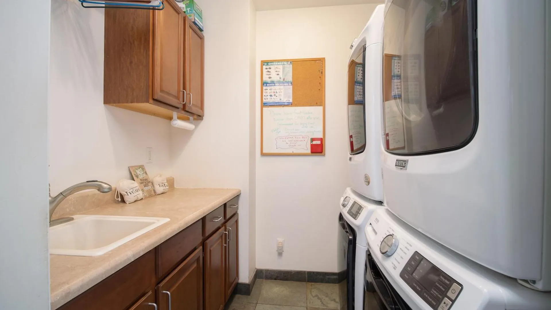 Aloha Aku Hula - Find Peace By The Shore Apartament Kihei