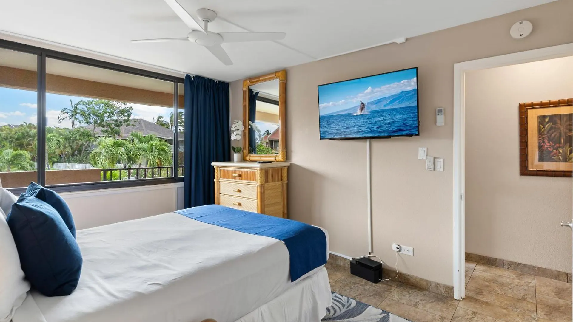 Perfect Getaway 2bd Condo, Steps To & Shops 维雷亚