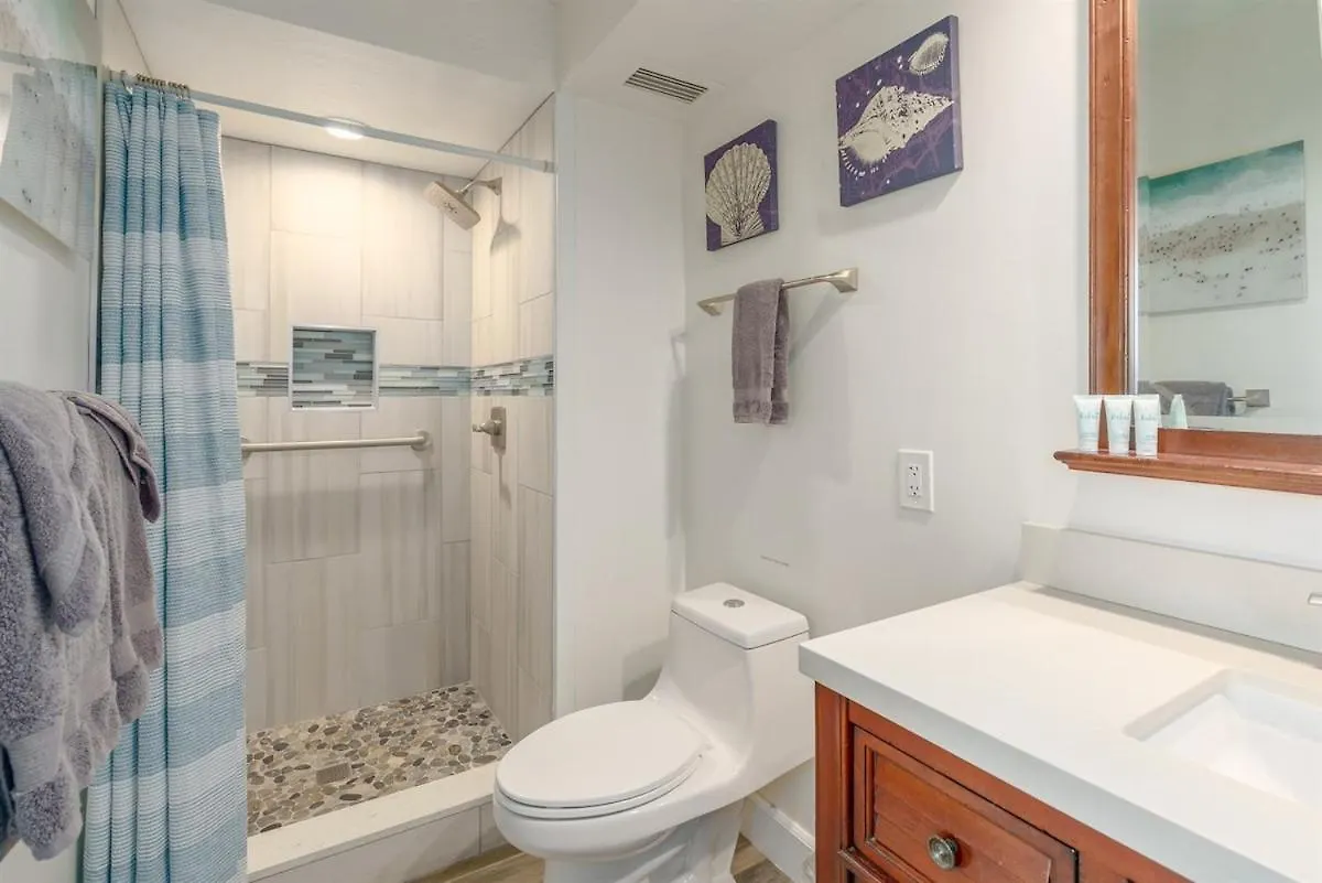 Direct Oceanfront—fully Remodeled—sleeps 6 Wailuku