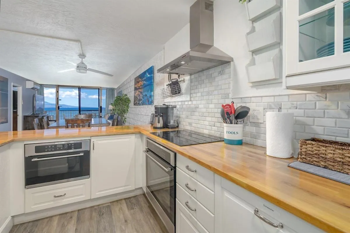 Direct Oceanfront—fully Remodeled—sleeps 6 בית נופש Wailuku
