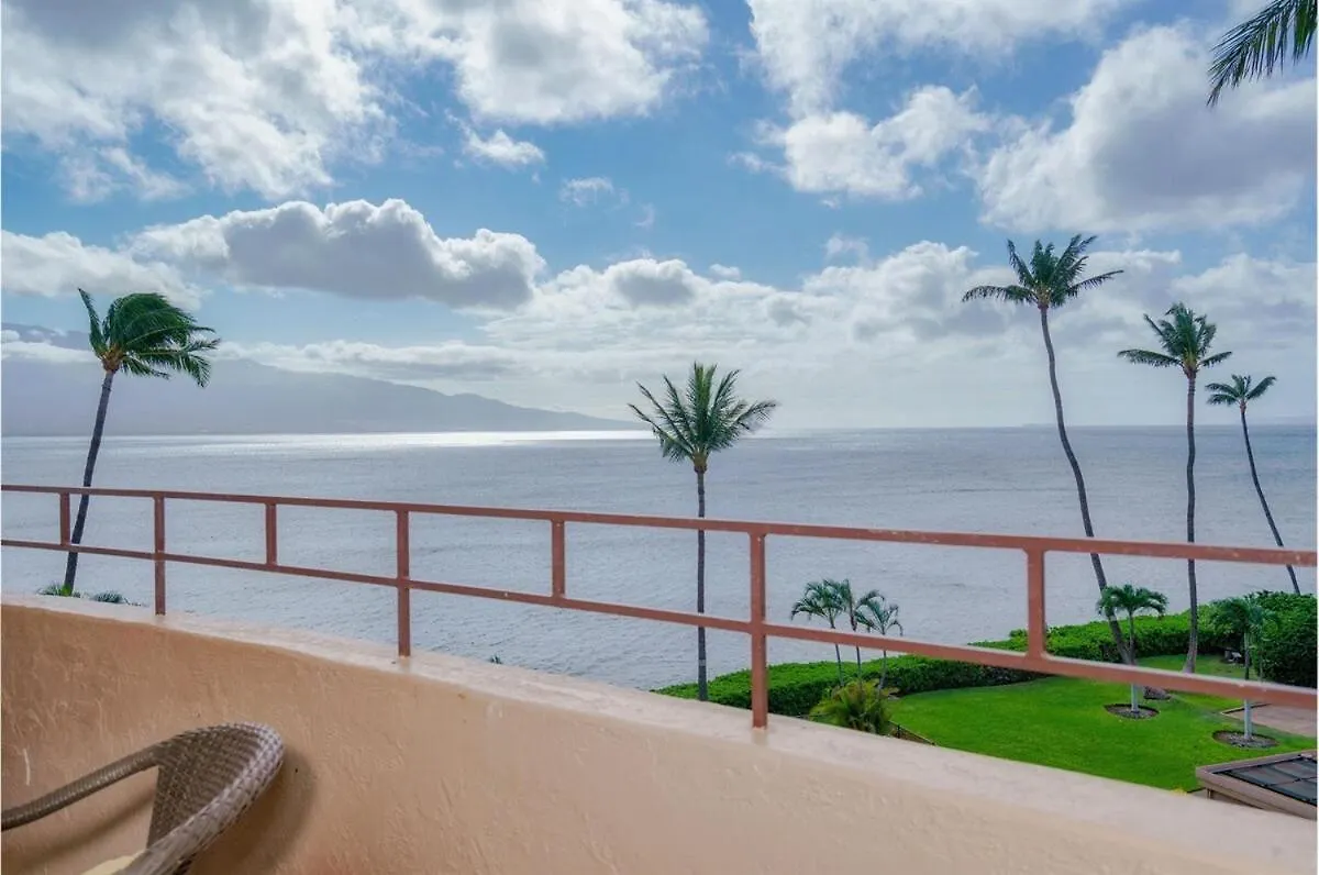 Holiday home Spacious Oceanfront — Big Views — Remodeled 2022