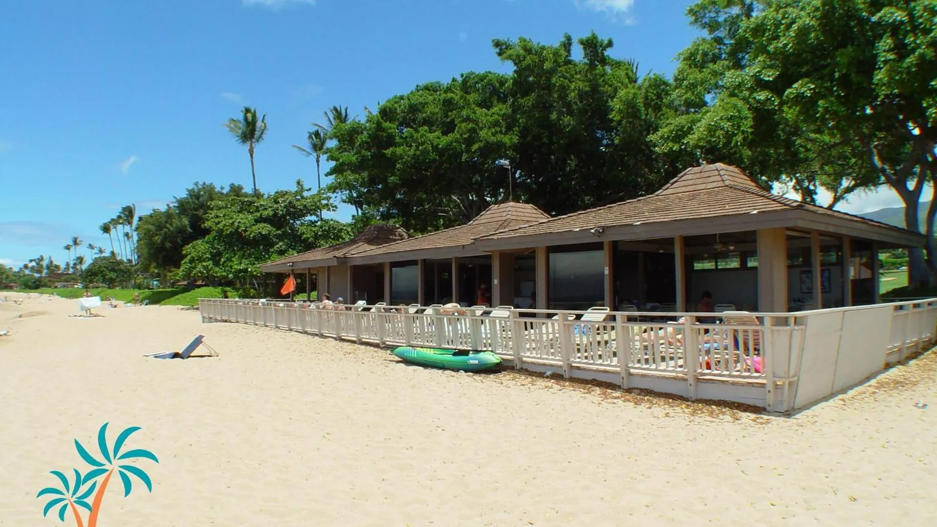 Maui Eldorado C102 Nyaraló