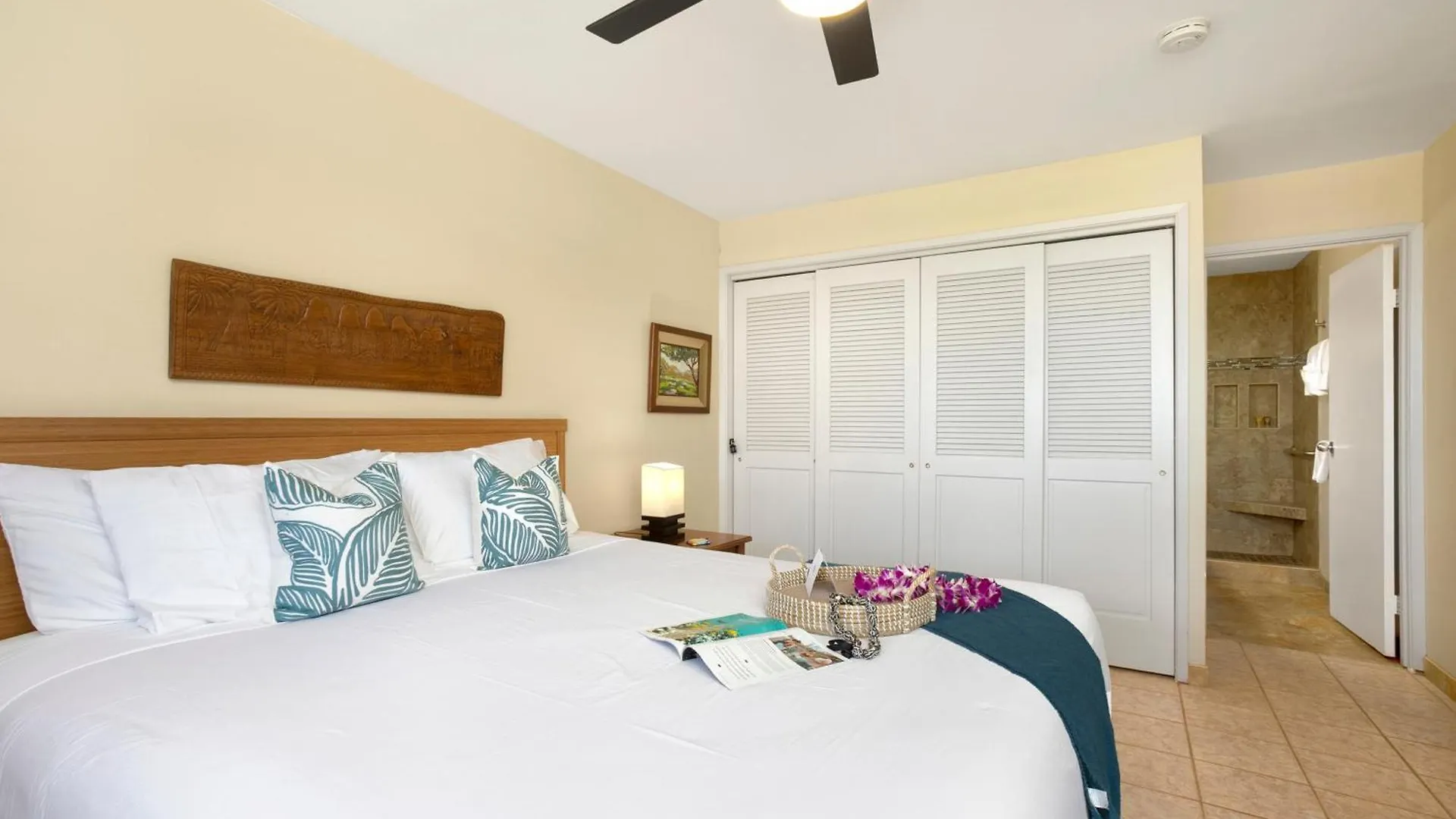 Beautiful 2br 2ba With Panoramic Ocean Views, Wifi, Free Parking! 키헤이