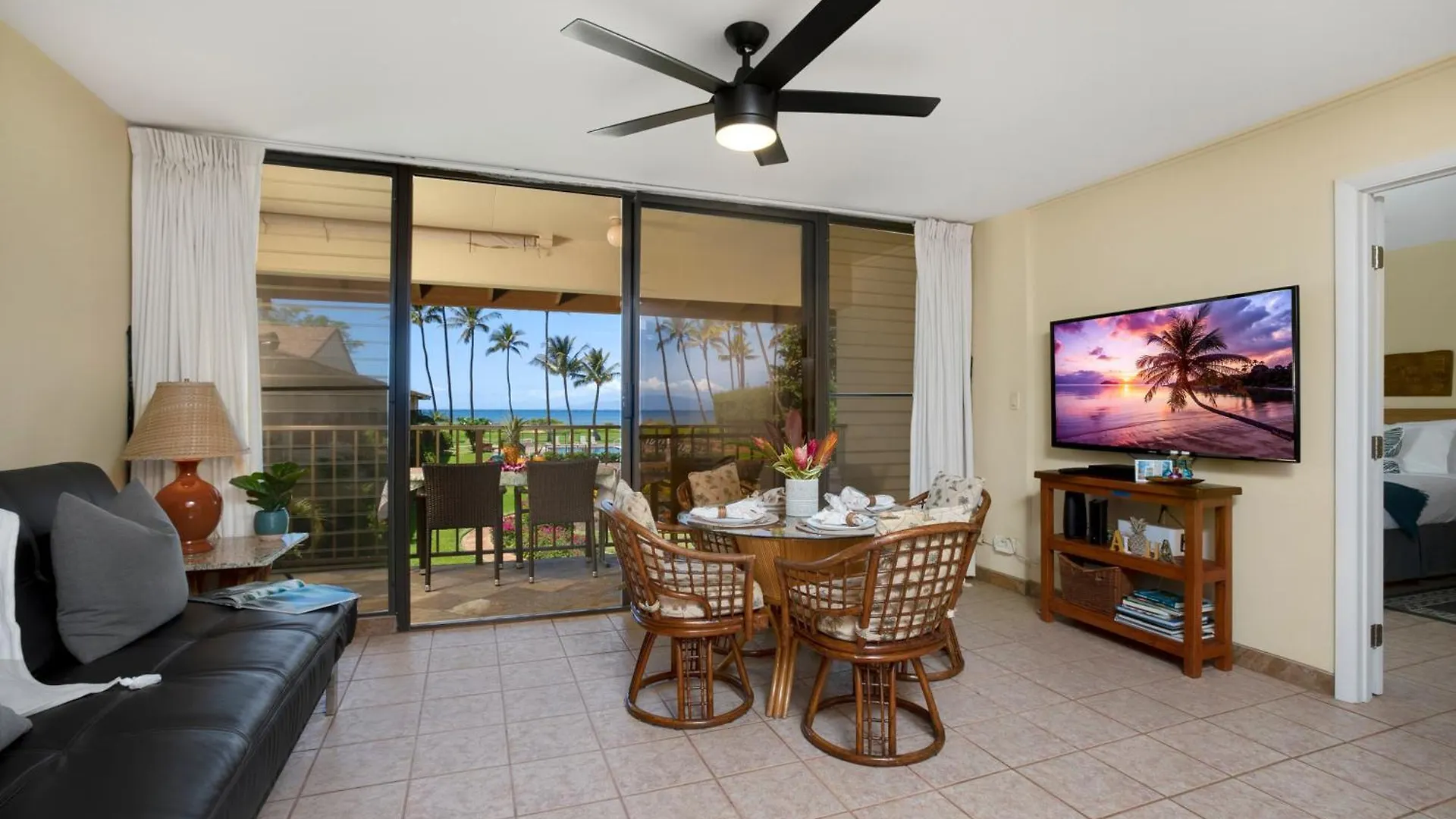 아파트 Beautiful 2br 2ba With Panoramic Ocean Views, Wifi, Free Parking! *
