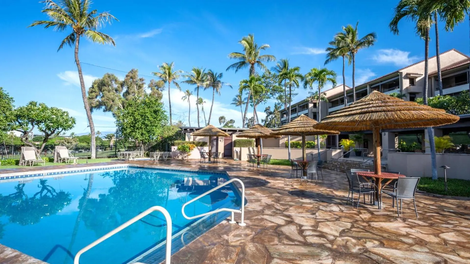 Kbm Free Car Kaanapali Royale Kro-l201 Stunning Remodeled At Kaanapali Royal Ocean Views Appartement *
