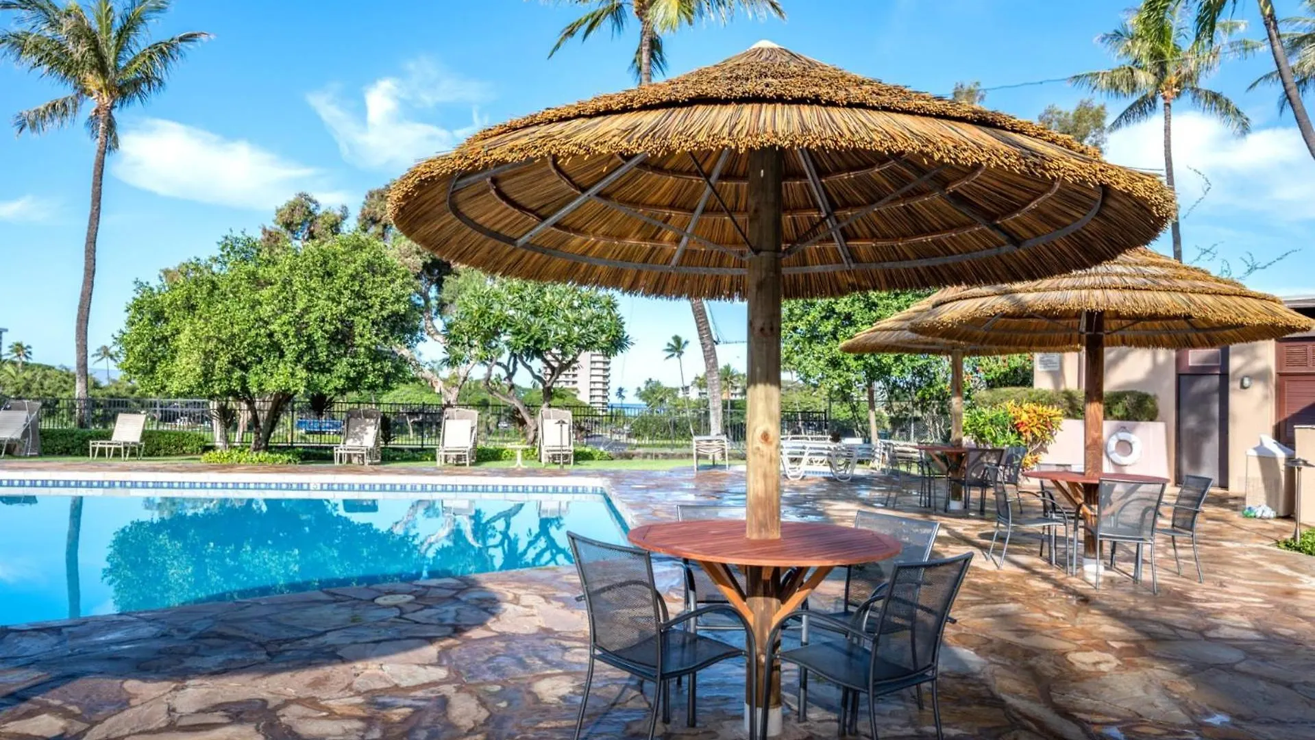 Kbm Free Car Kaanapali Royale Kro-l201 Stunning Remodeled At Kaanapali Royal Ocean Views Appartement Lahaina