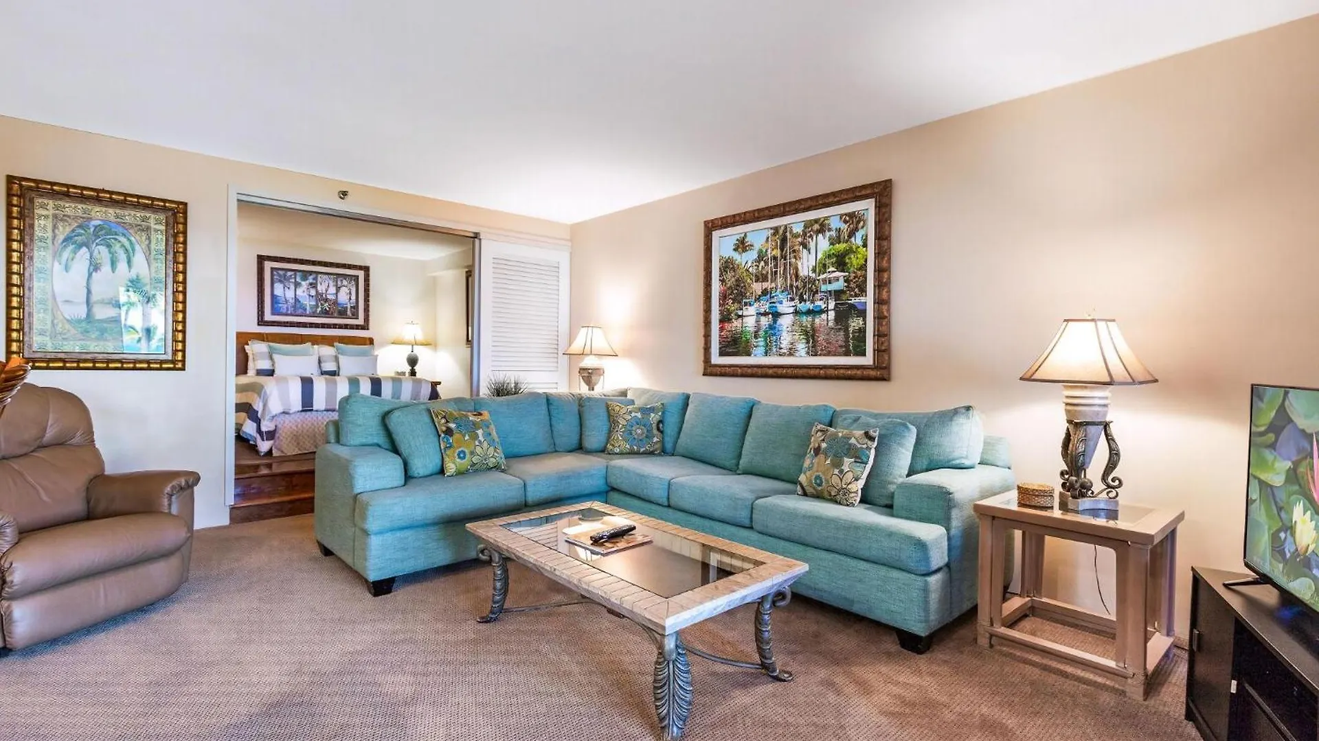 The Kaanapali Alii By Maui Lahaina