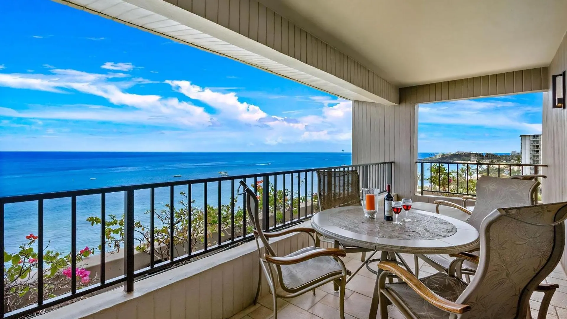 The Kaanapali Alii By Maui