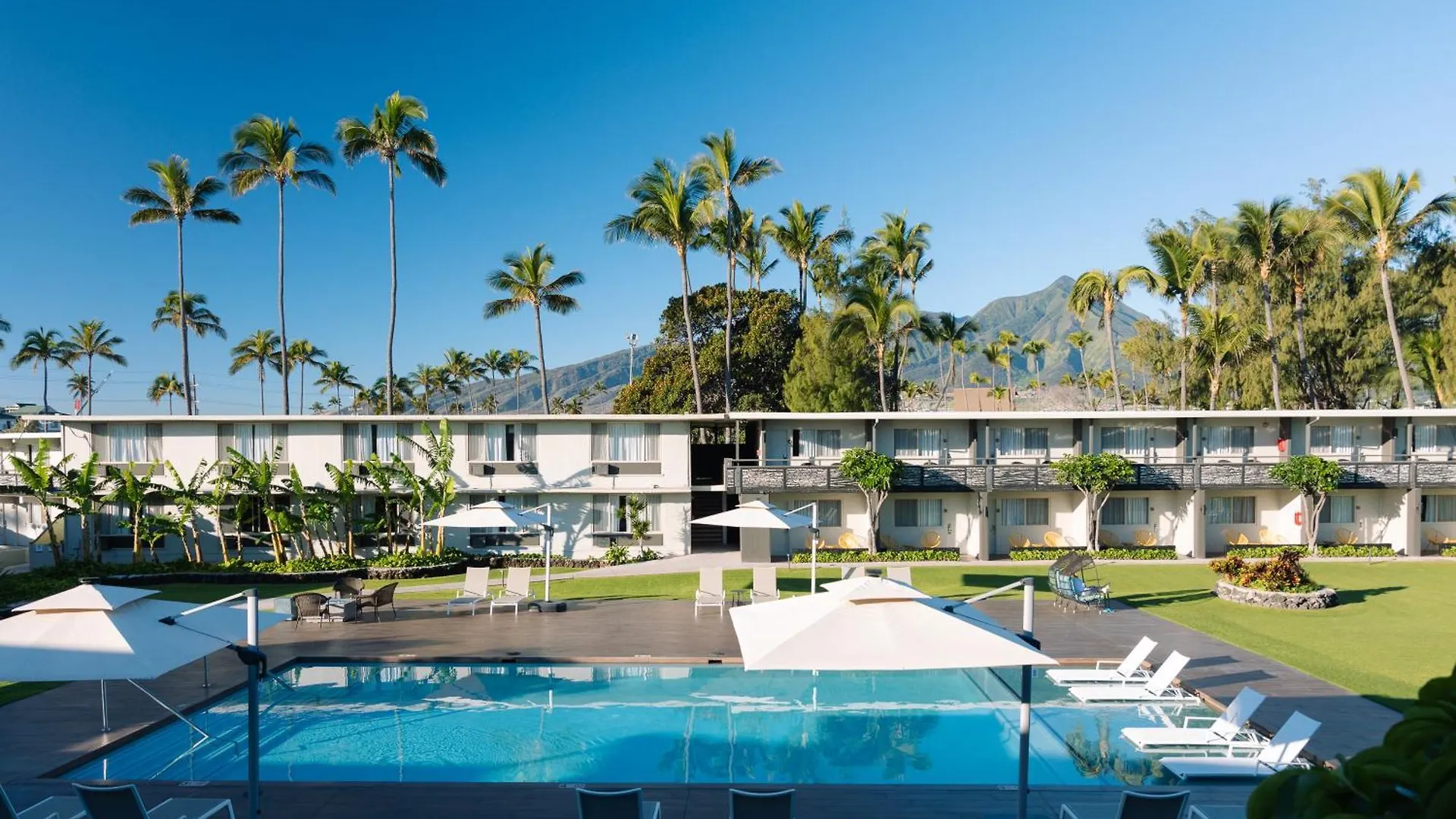 Hotel Maui Seaside 3*