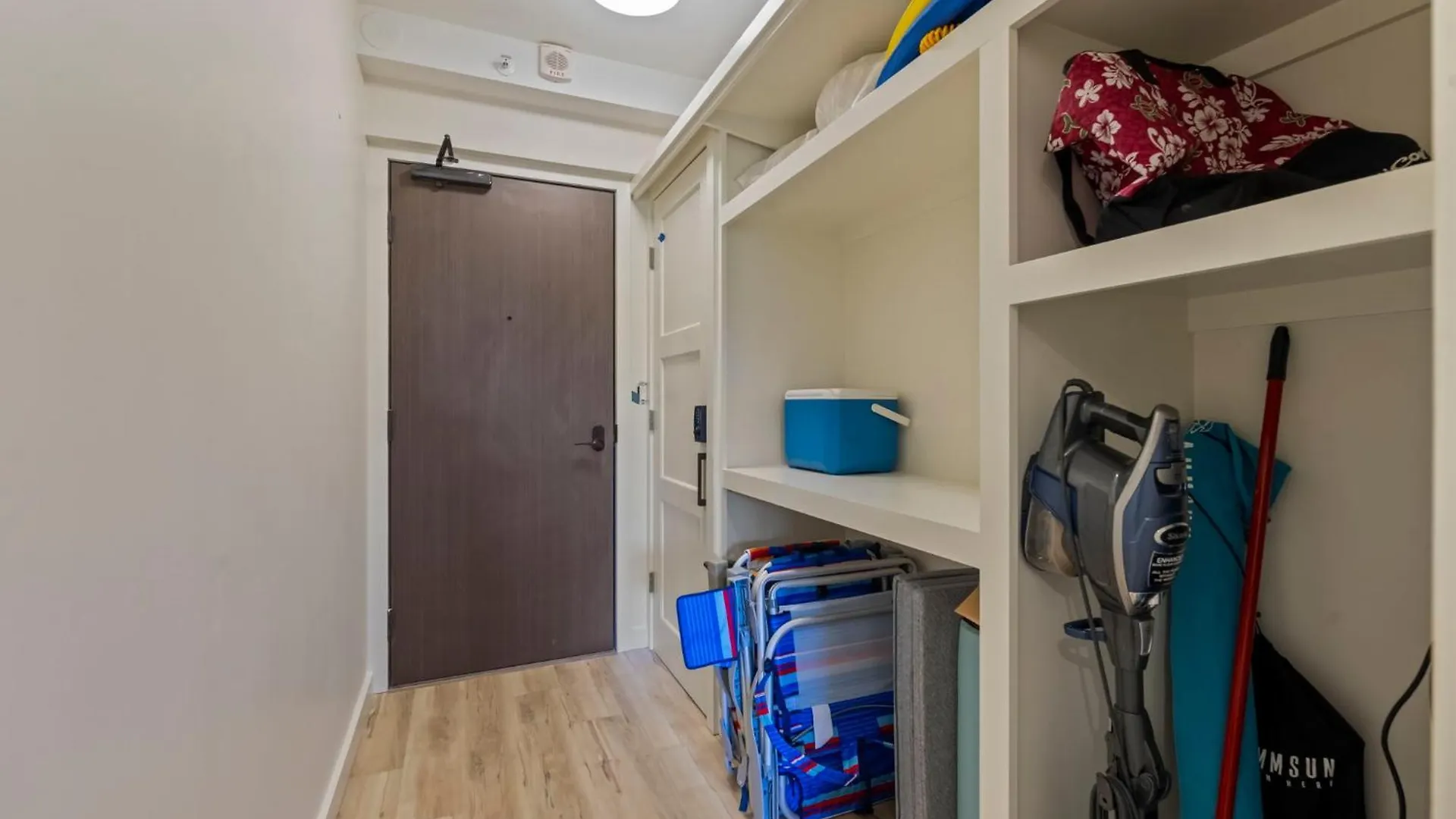 Apartment Whaler 508- Fully Remodeled Whaler Condo, Stunning Kaanapali Black Rock View Lahaina