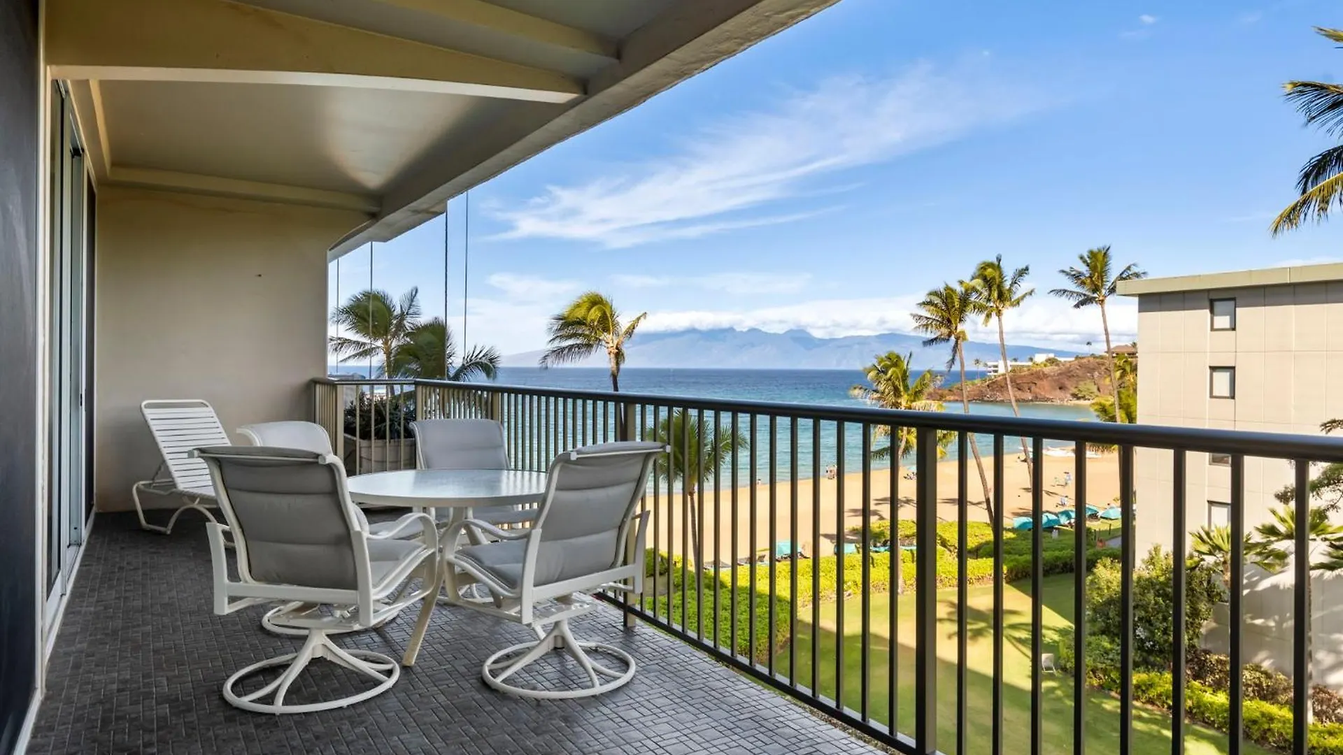 Whaler 508- Fully Remodeled Whaler Condo, Stunning Kaanapali Black Rock View * Lahaina