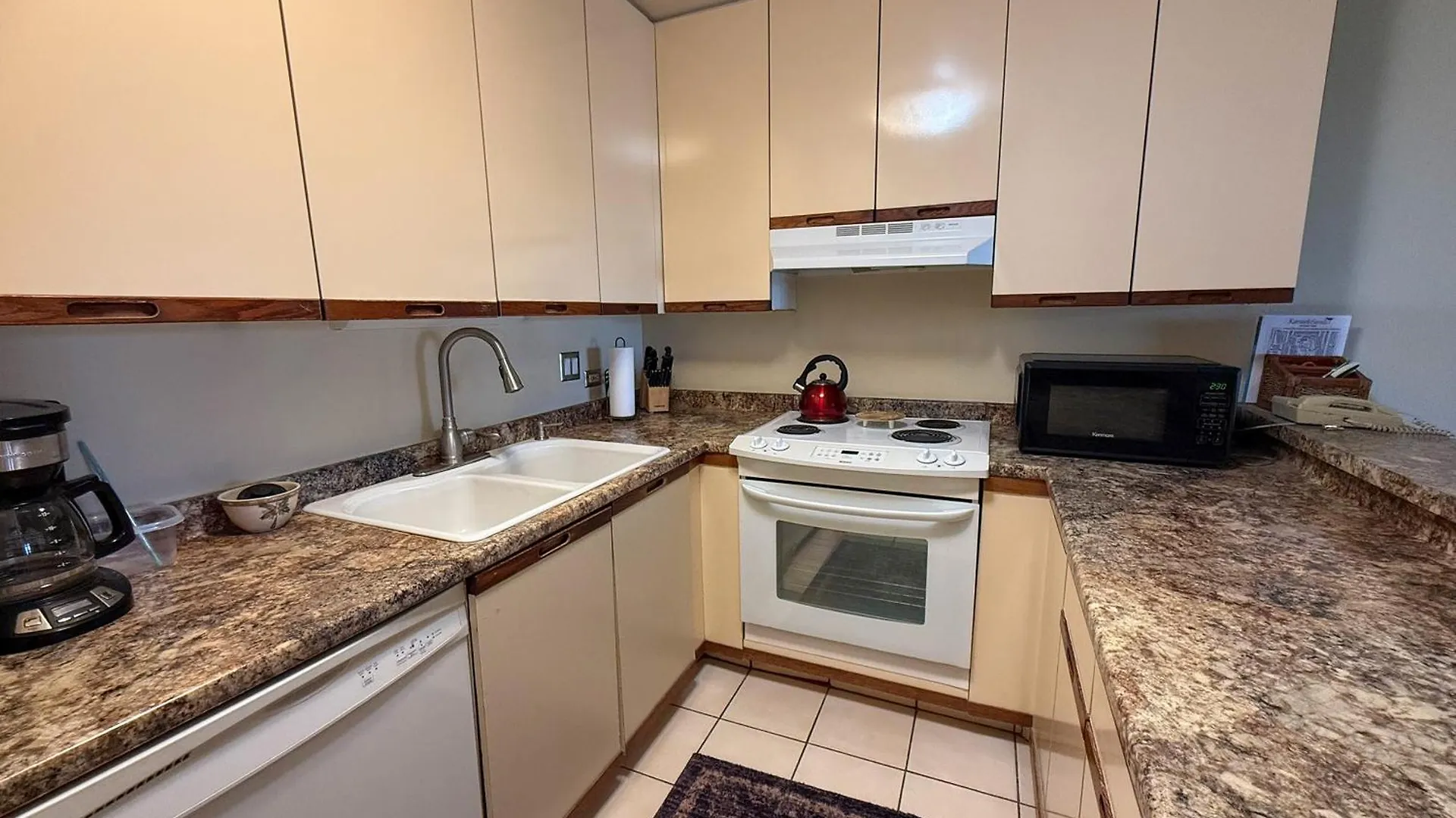 Feriehus Kamaole Sands 4-407 - Ocean Views, King Beds, Spacious Layout, Split-ac, Wi-fi Wailea (Maui)