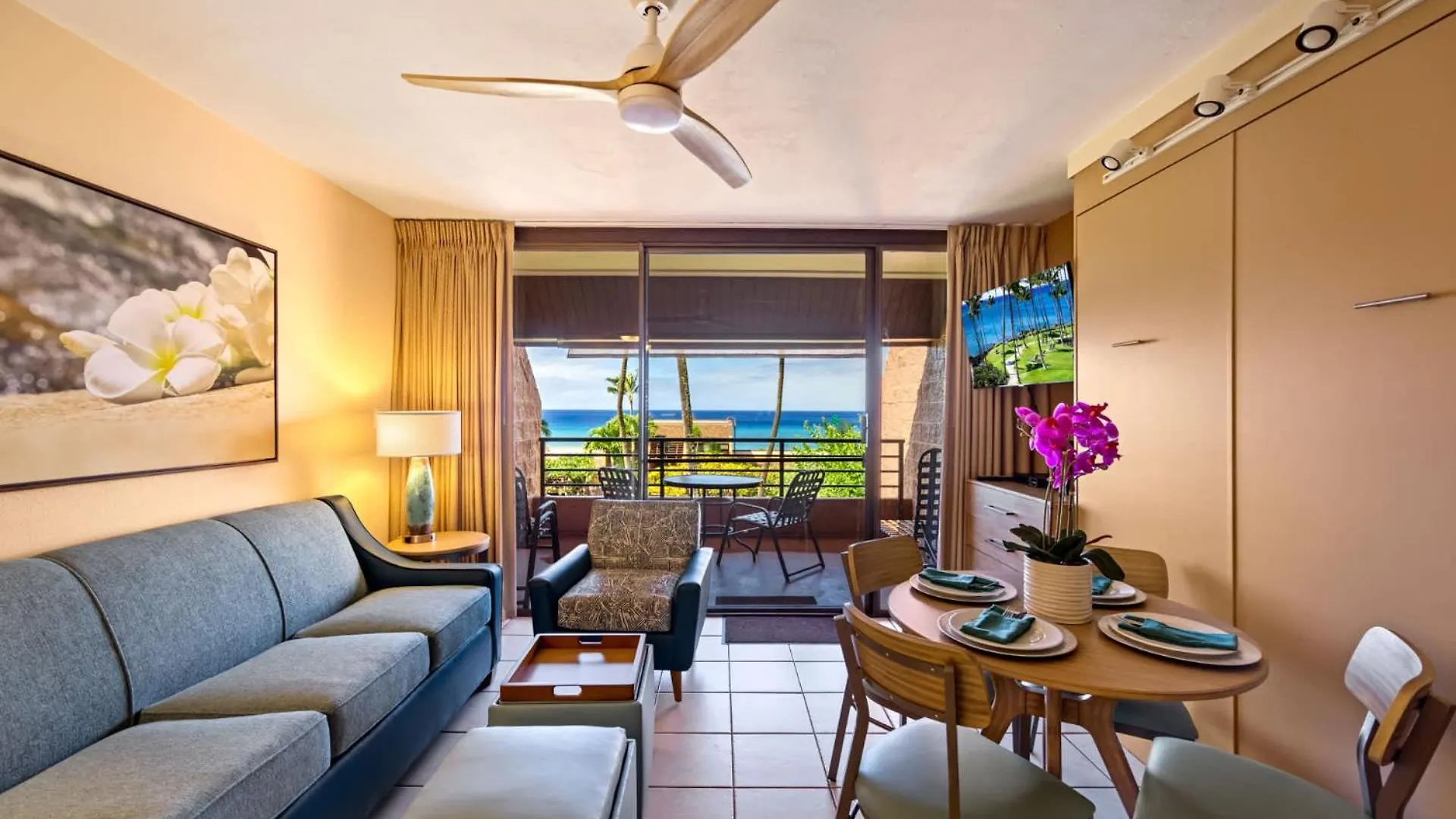 Kuleana Club #721 Oceanfront - 1 Bedroom & 1 Bathroom - 3rd Floor * Kahana