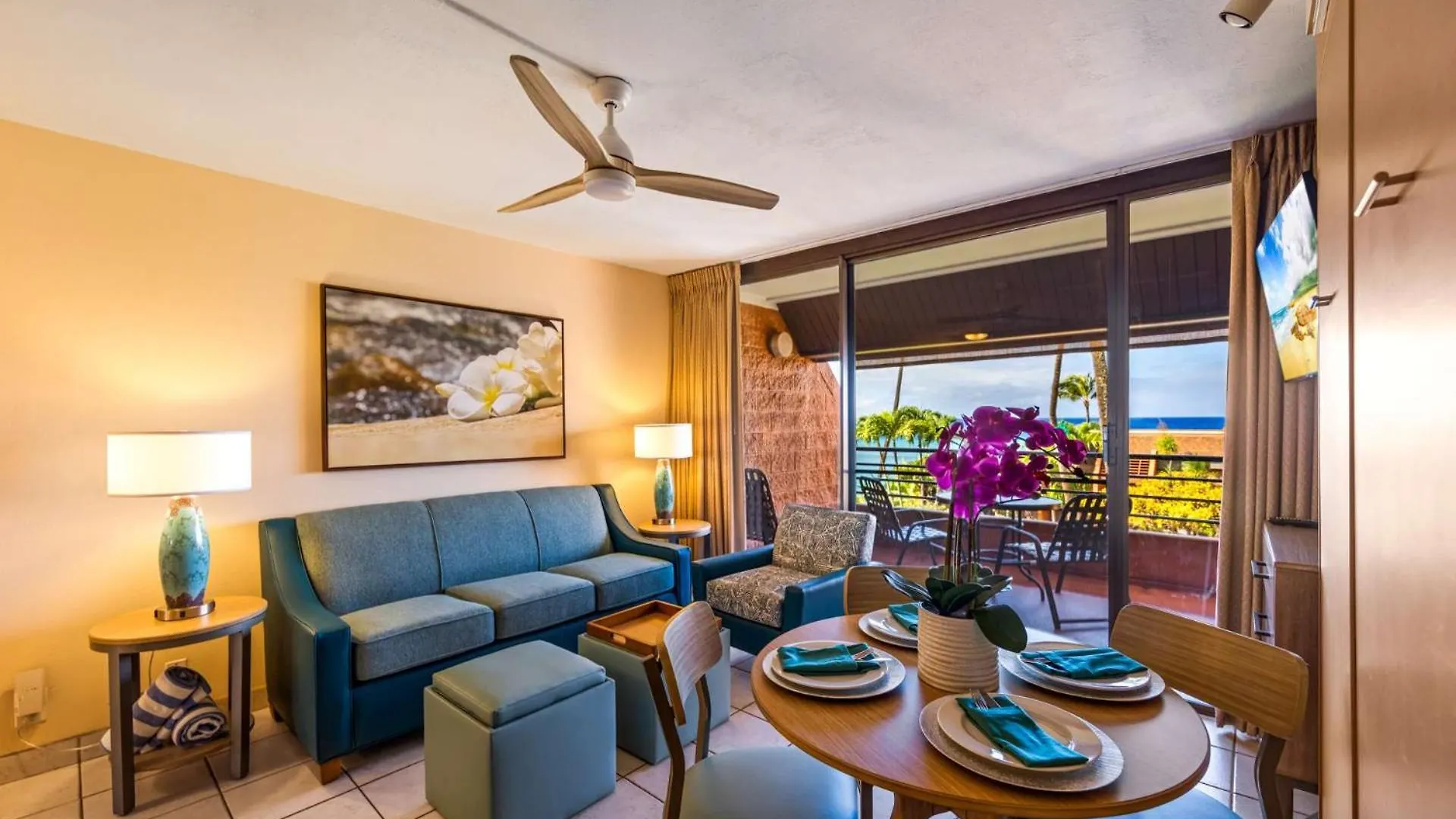 Kuleana Club #721 Oceanfront - 1 Bedroom & 1 Bathroom - 3rd Floor