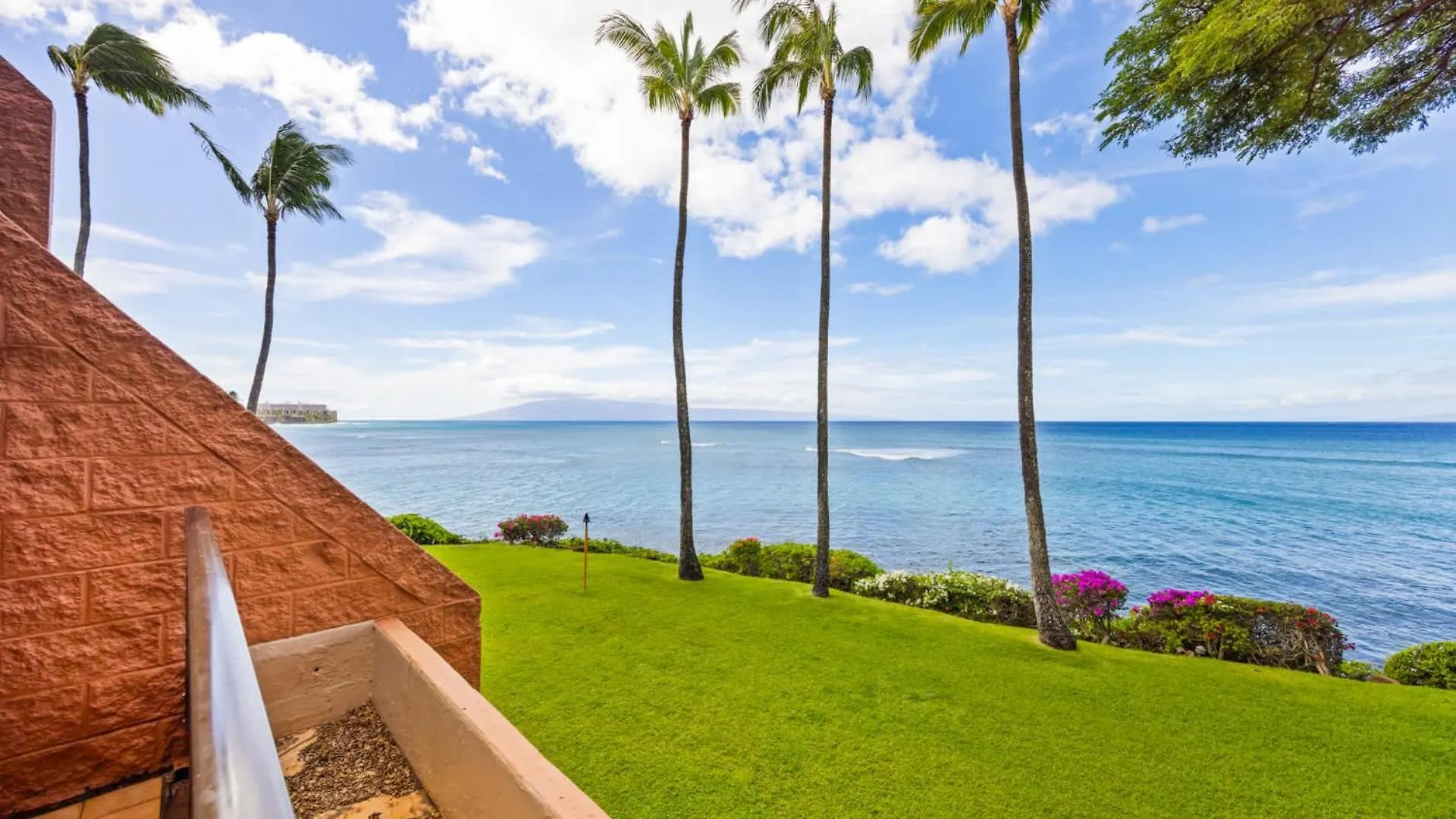 Kuleana Club #611 Oceanfront - 1 Bedroom & 1 Bathroom - Gated 2nd Fl 卡哈纳
