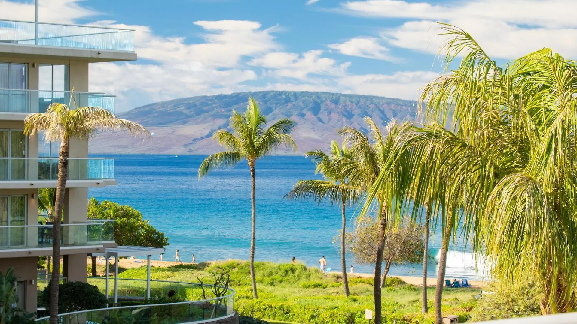 度假居 Oceanfront Views Above Dukes - Wrap Around Lanai - Outdoor Kitchen Honua Kai H351 *