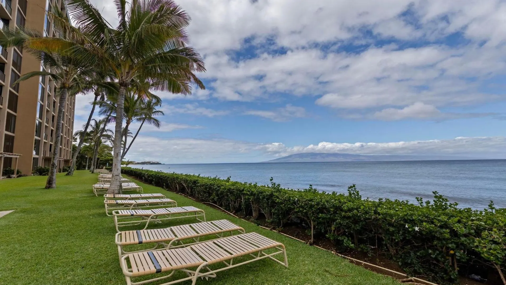 Aston Mahana 1012 Apartment *