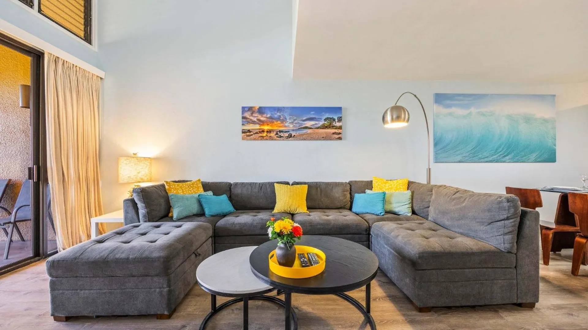 Spectacular Penthouse At Kamaole Sands Oceanview *