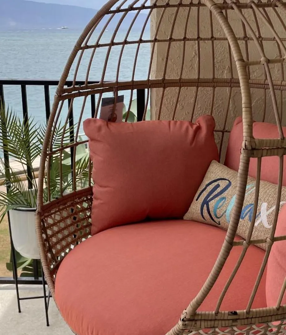 Whale Watching From The Lanai - Oceanfront In West Maui Lahaina