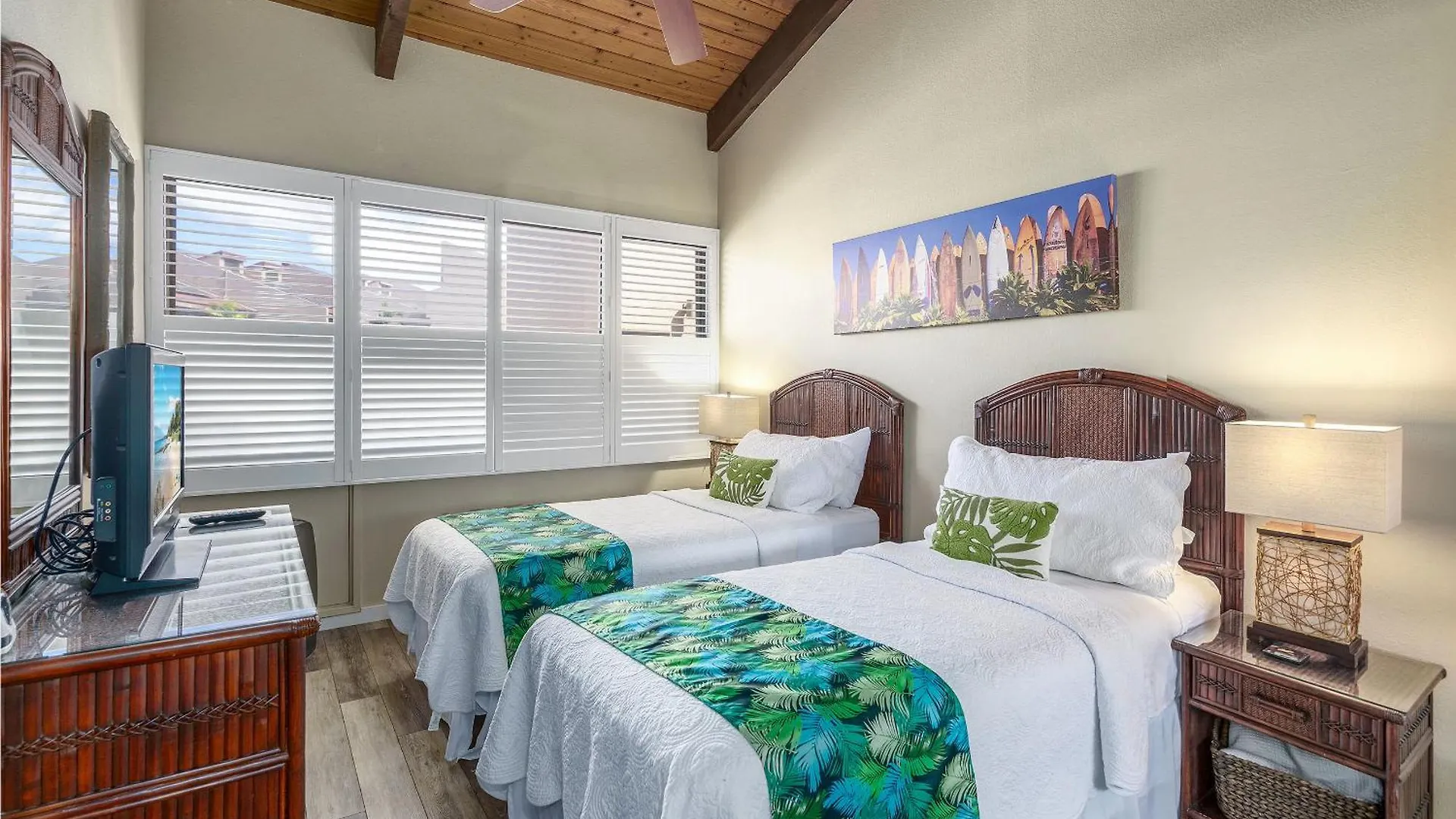 Kamaole Sands 3-406 *