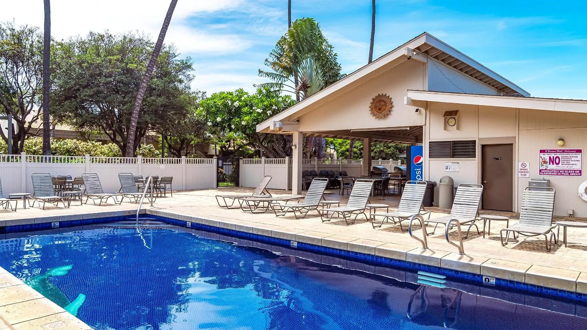 Kihei Akahi C-411