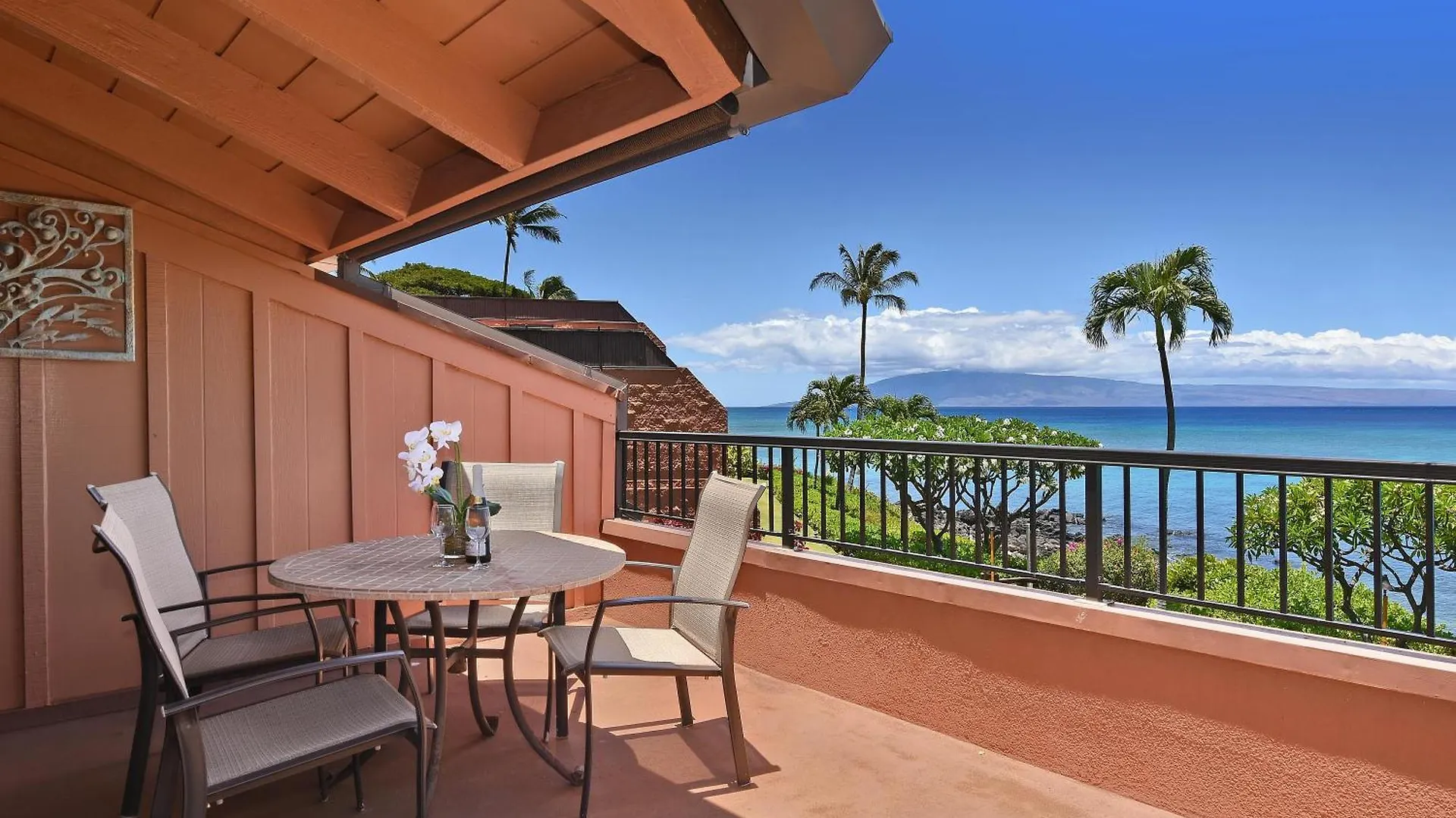 Largest One Bedroom At Kuleana - Oceanfront Unit!! 105 公寓