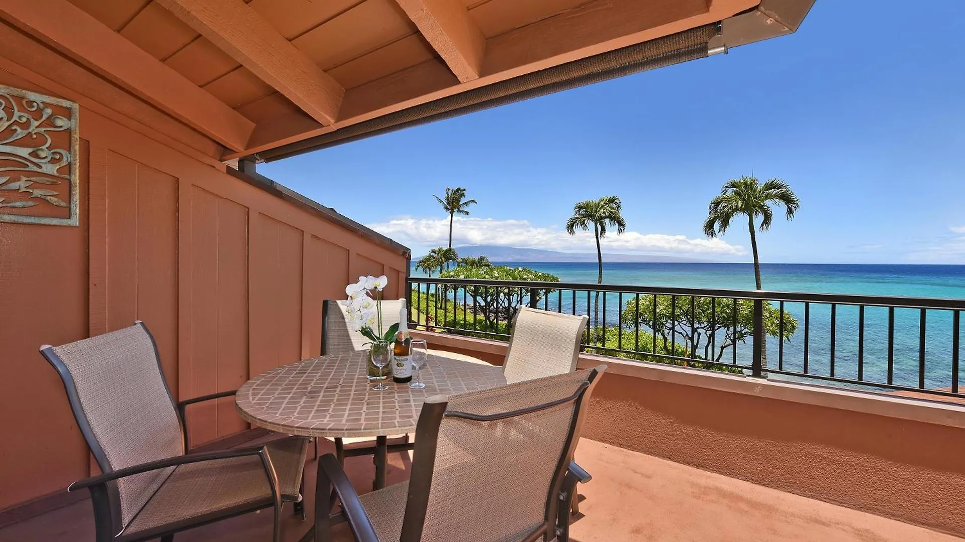 Largest One Bedroom At Kuleana - Oceanfront Unit!! 105 公寓 卡哈纳