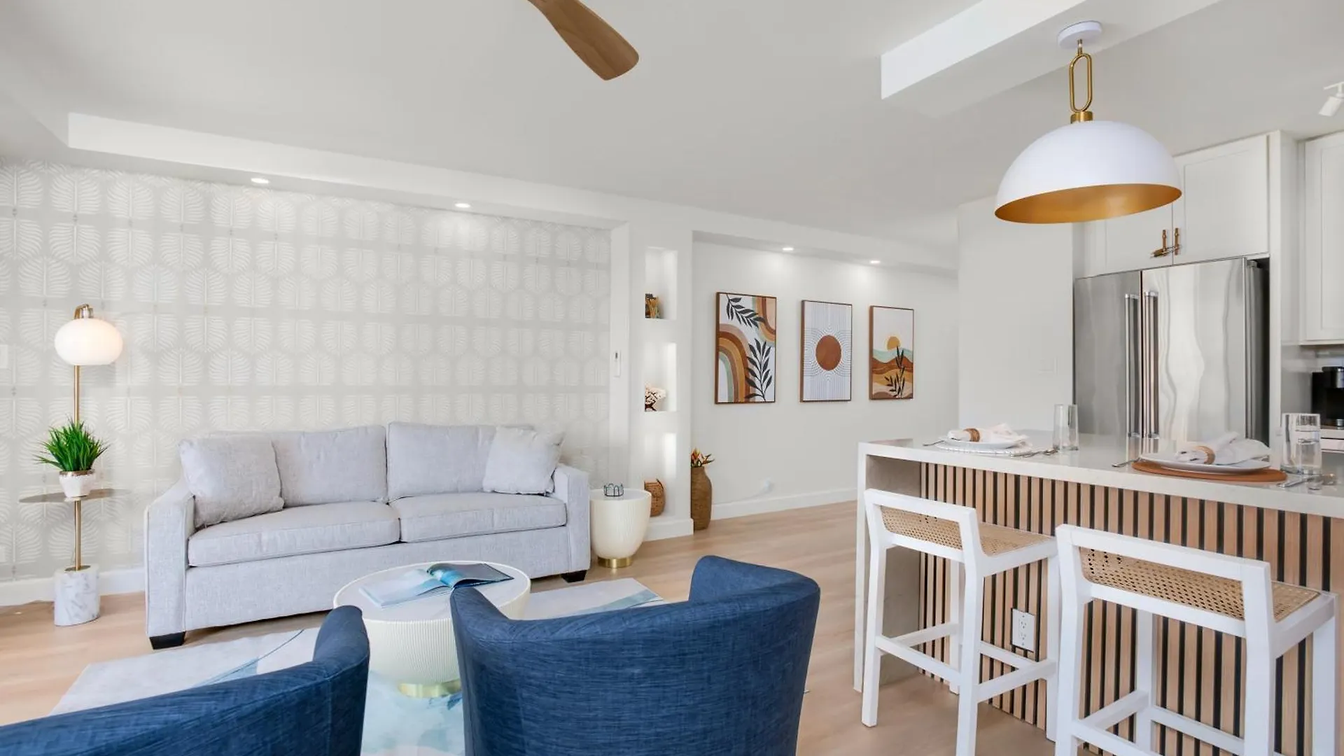 Renovated 1br In Ali'i Kai With Split Ac & Parking Appartement