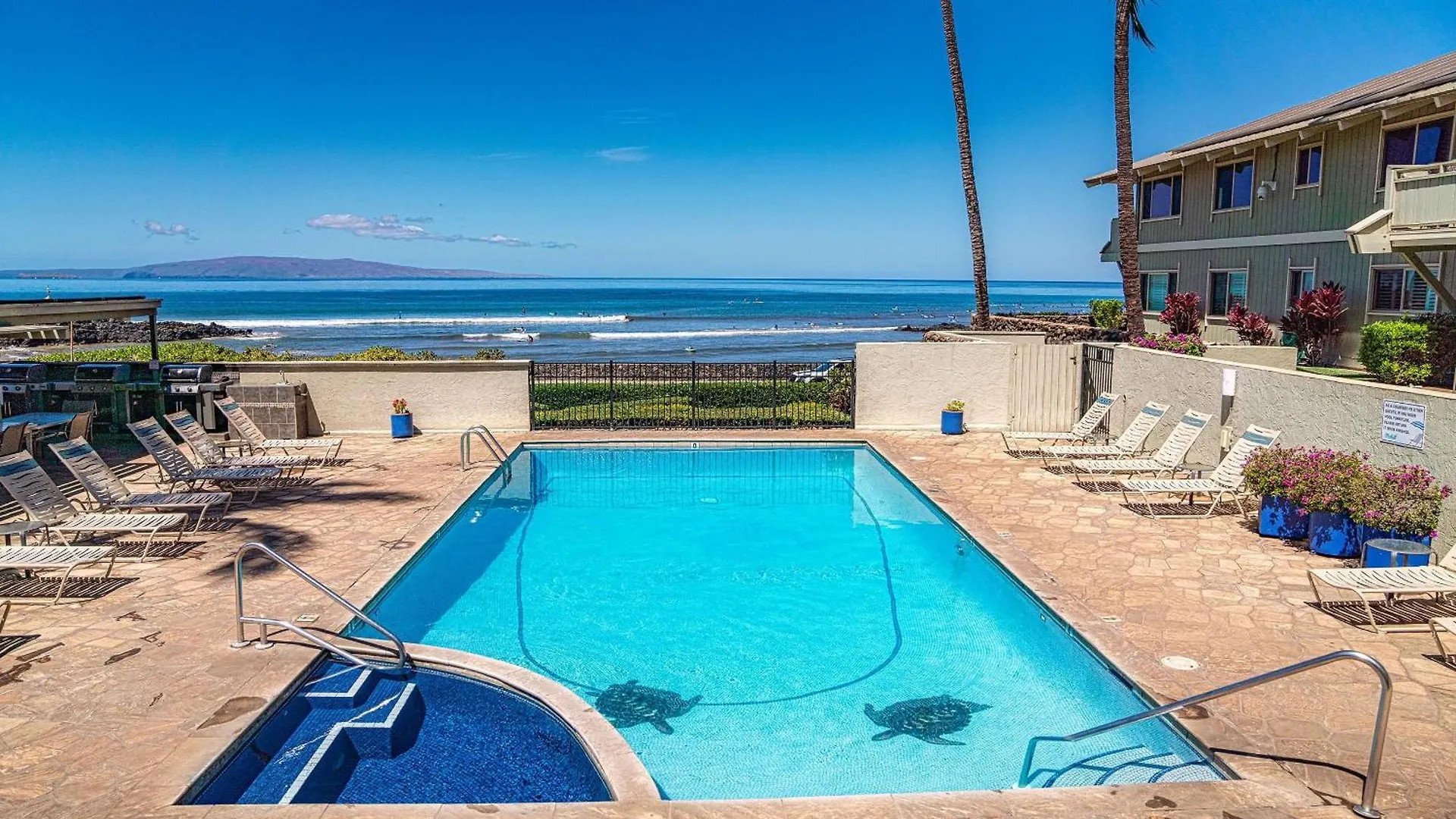 Semesterbostad Shores Of Maui 215 Dramatic Ocean Views Steps To The Renovated Ac 5964 Kihei