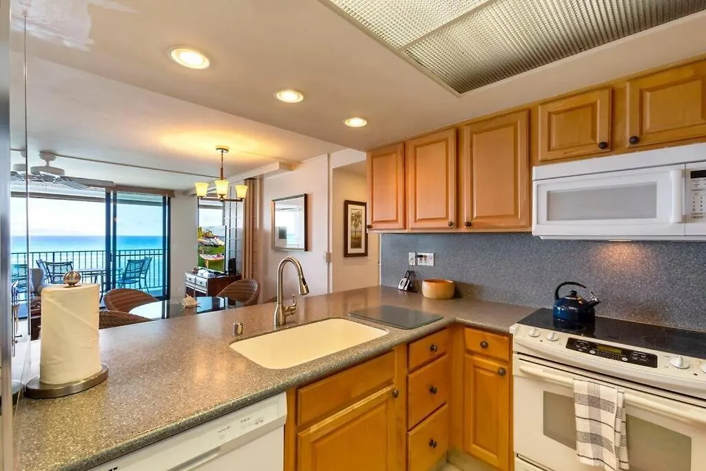 Hololani A404- Ocean Views From Every Room, 2 Bedroom *