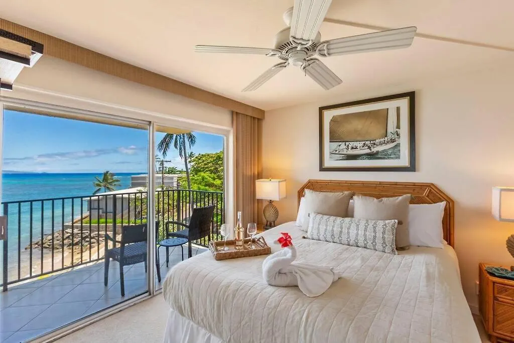 Apartment Hololani A404- Ocean Views From Every Room, 2 Bedroom