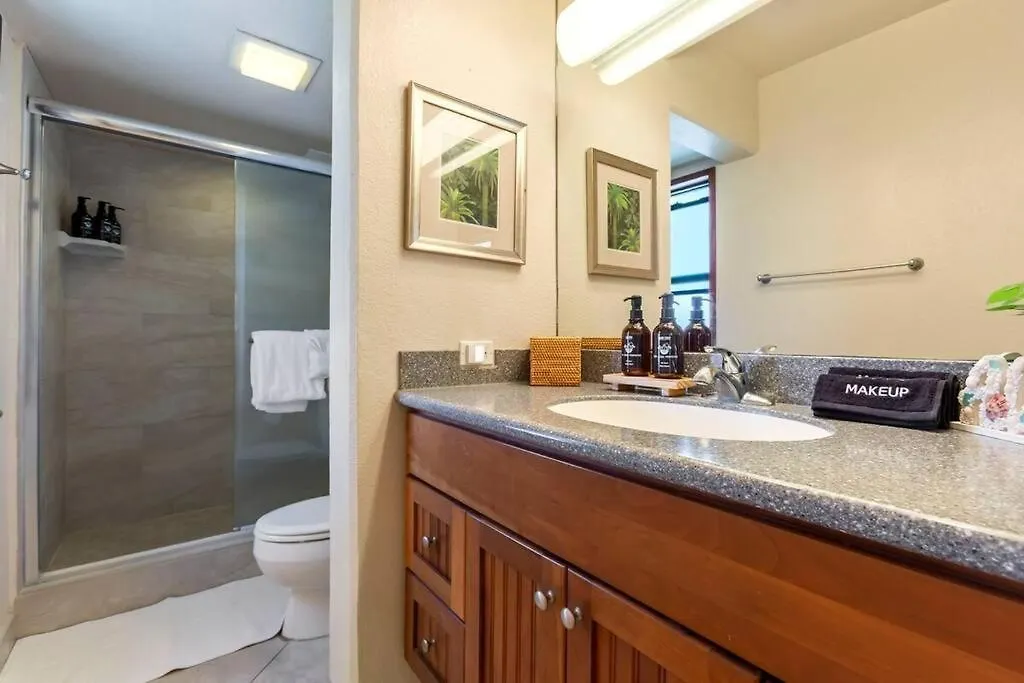 Hololani A404- Ocean Views From Every Room, 2 Bedroom * Kahana