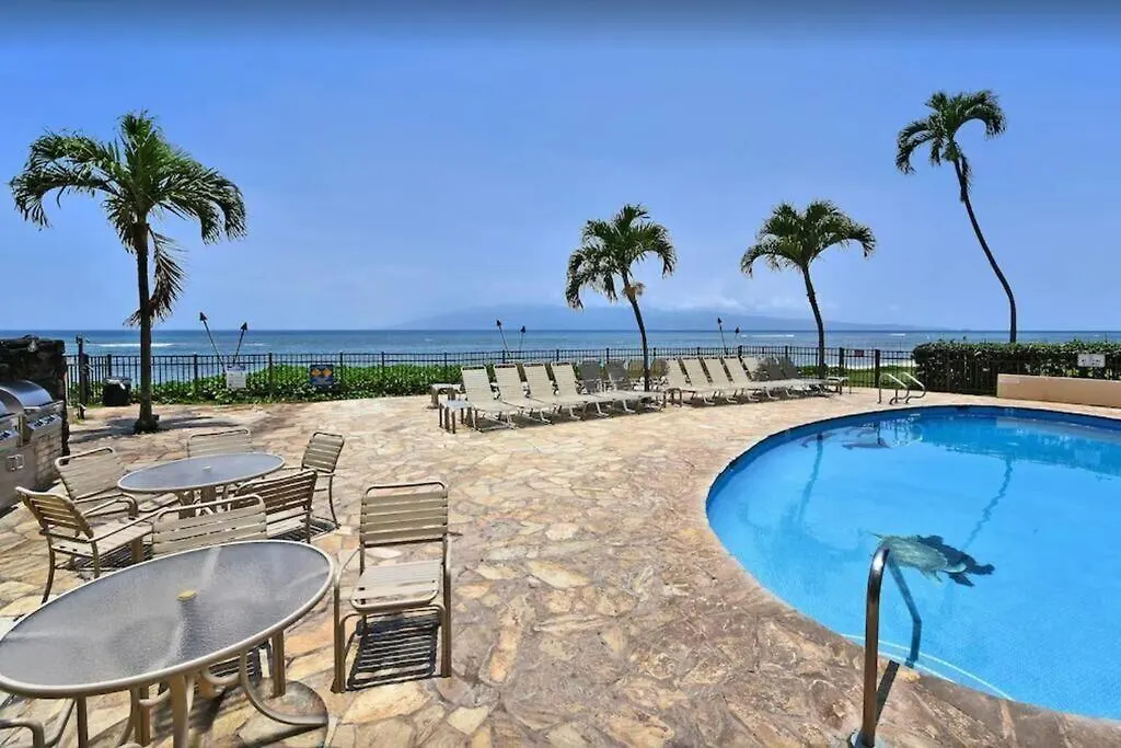 Hololani A404- Ocean Views From Every Room, 2 Bedroom Apartment