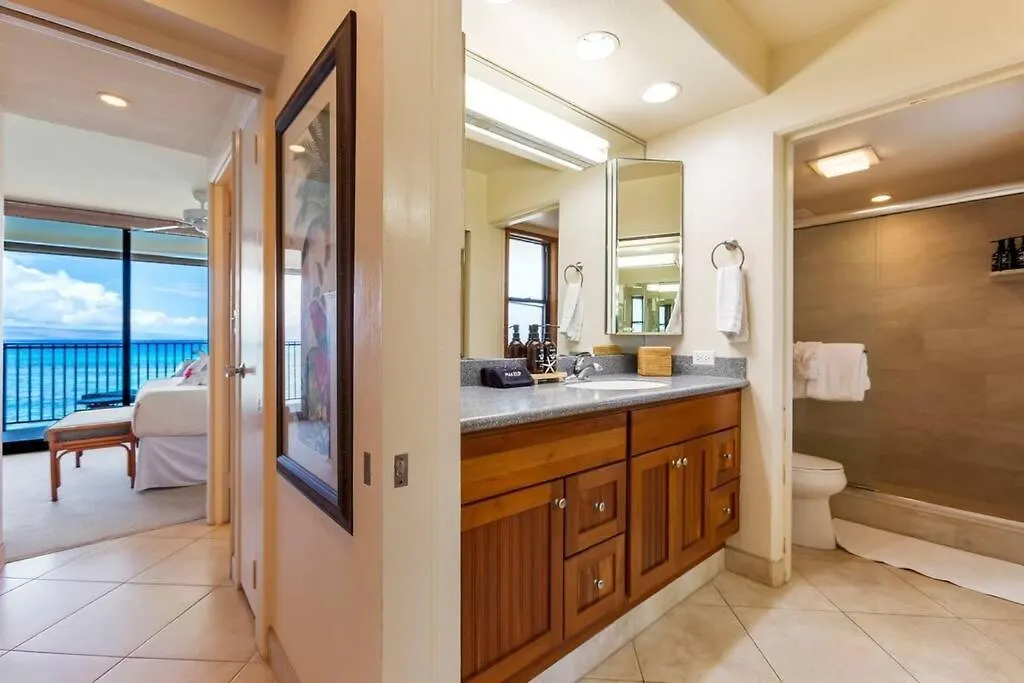 Hololani A404- Ocean Views From Every Room, 2 Bedroom Apartment