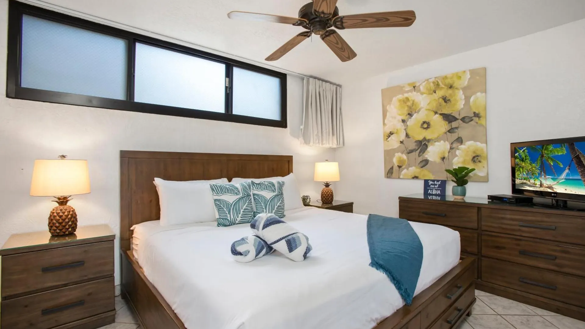 Papakea K301 - 1br Ocean View With Free Parking! Kahana