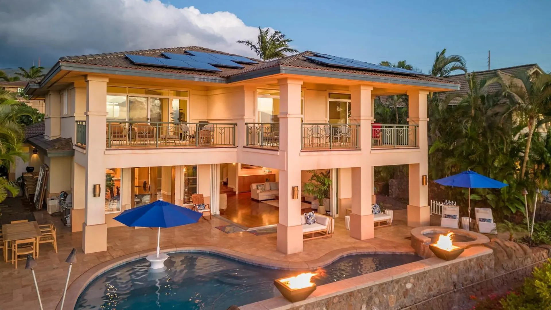 Villa Breathtaking Oceanfront Lahaina
