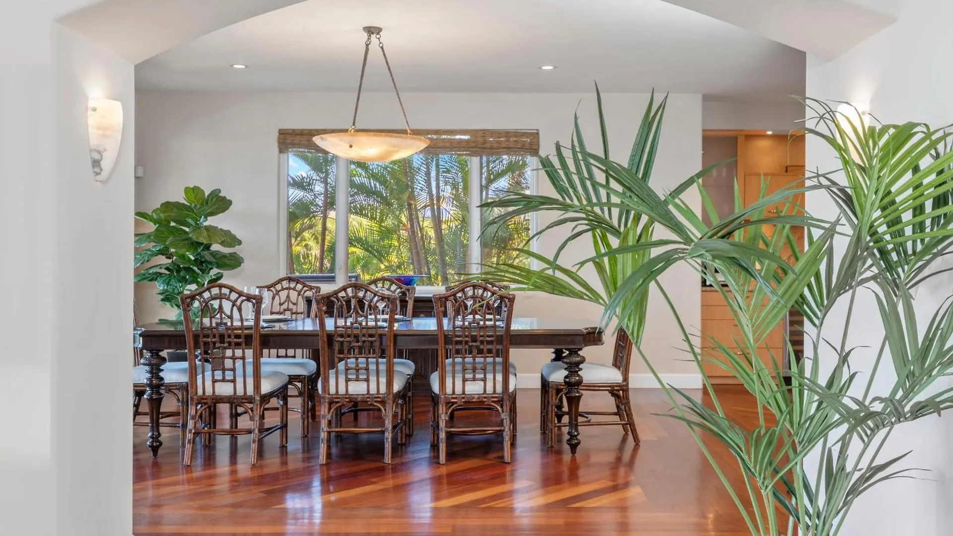 Breathtaking Oceanfront Lahaina