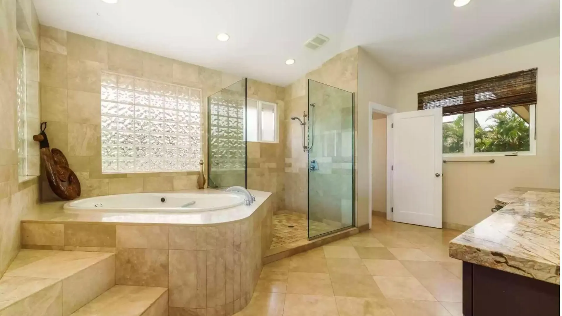 Villa Breathtaking Oceanfront Lahaina
