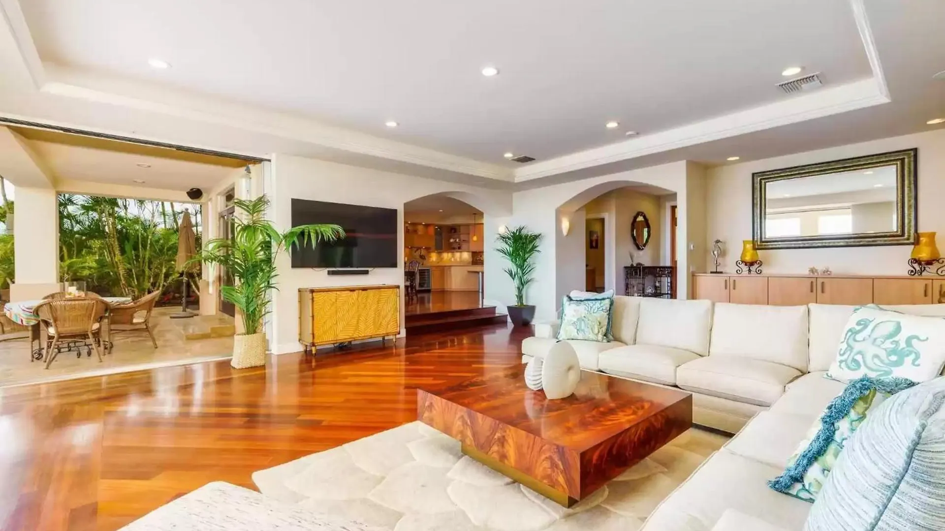 Breathtaking Oceanfront * Lahaina