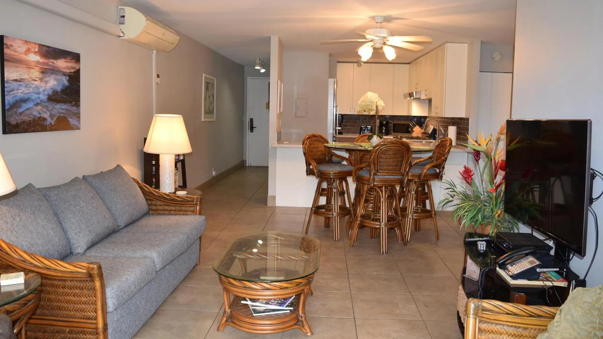 Ground Floor Garden View Unit With Great Amenities * ويليا